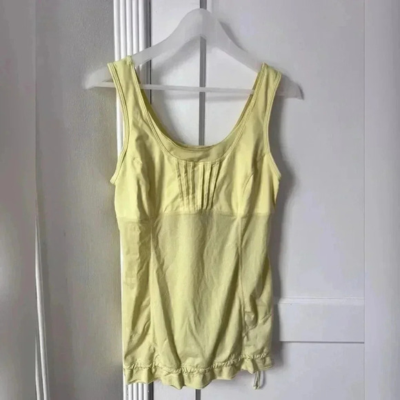 Lululemon Sunrise Tank With Elastic Waist LIKE NEW - Picture 3 of 4